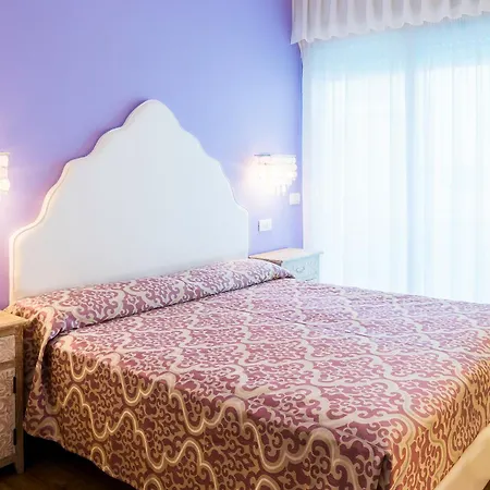 Miramare 3* ビビオーネ