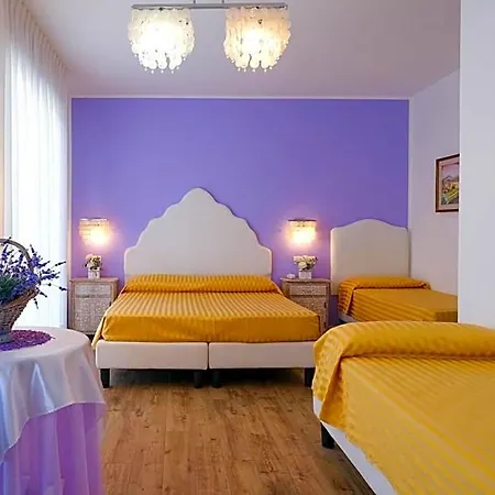 فندق Miramare 3*